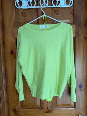 Cyrus Lime Green Lightweight Scoopneck Sweater